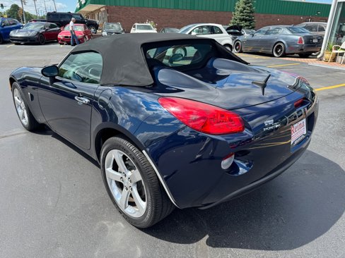 Used 2008 Pontiac Solstice Convertible w/ Preferred Package image 28