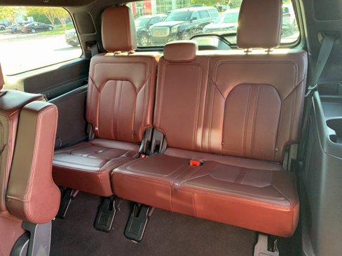 Used 2024 Ford Expedition Limited image 22