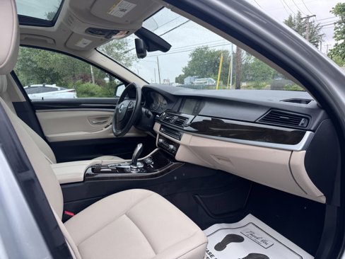 Used 2012 BMW 528i xDrive Sedan image 20