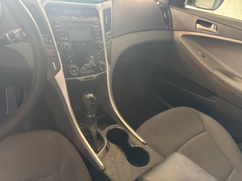 Used 2013 Hyundai Sonata GLS image 13