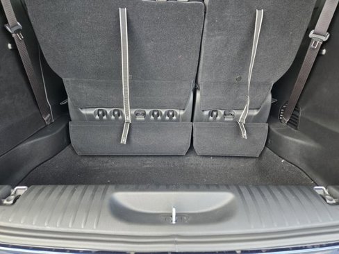 New 2025 Chrysler Pacifica Select image 25