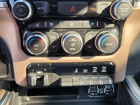 Used 2022 RAM 1500 Laramie image 23