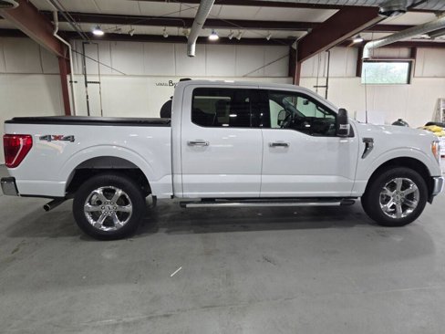 Certified 2022 Ford F150 XLT w/ Equipment Group 302A High image 5