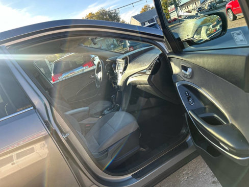 Used 2017 Hyundai Santa Fe Sport image 15