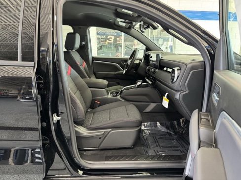 New 2026 Chevrolet Colorado Z71 image 14