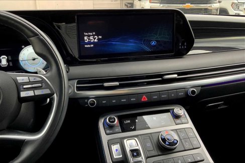 Used 2024 Hyundai Palisade Calligraphy image 6