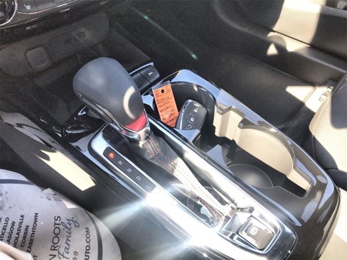 New 2026 Chevrolet Trax RS w/ Sunroof Package image 18