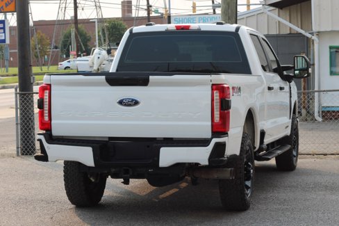 Used 2023 Ford F250 XL w/ STX Appearance Package image 8