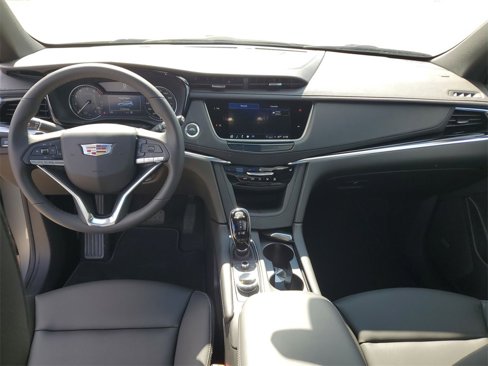 New 2025 Cadillac XT6 Luxury image 20