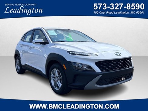 Used 2023 Hyundai Kona SE image 1