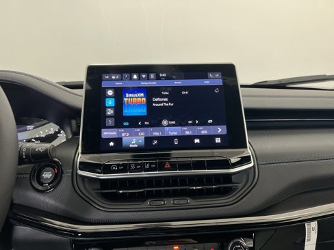 New 2026 Jeep Compass Latitude image 12
