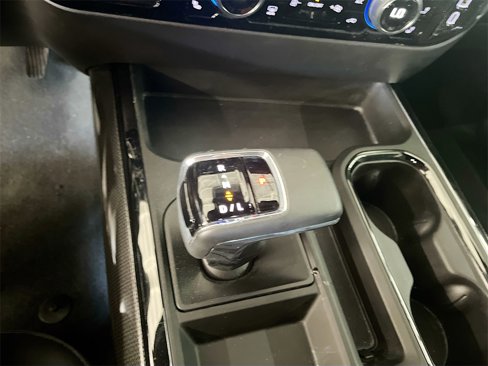 Used 2025 Chevrolet Silverado 1500 ZR2 w/ Technology Package image 17