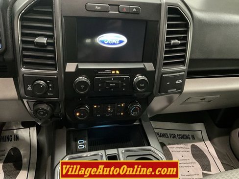 Used 2018 Ford F150 XLT w/ Equipment Group 302A Luxury image 15