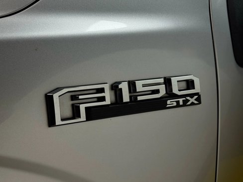 Used 2018 Ford F150 XL w/ Equipment Group 101A Mid image 11
