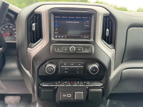Used 2021 Chevrolet Silverado 1500 Custom image 16