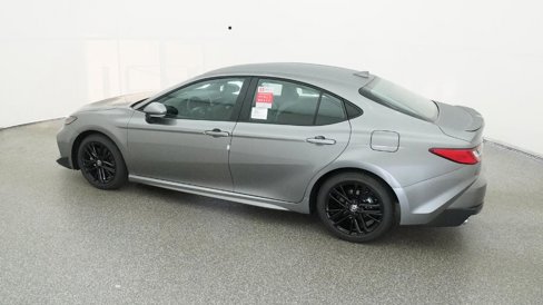 New 2026 Toyota Camry SE image 4
