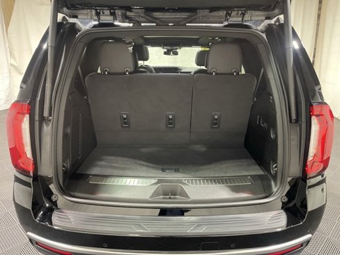 Used 2024 GMC Yukon Denali image 27