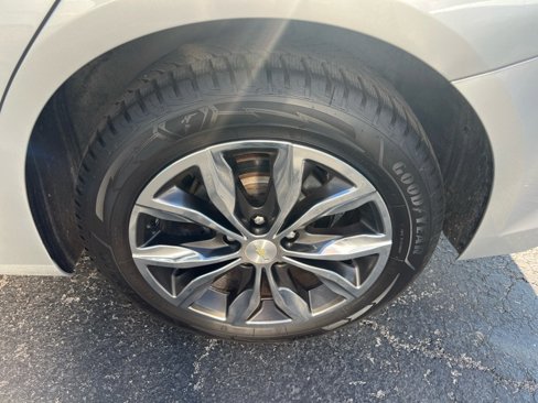 Used 2019 Chevrolet Malibu LT image 20