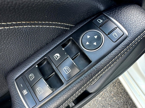 Used 2014 Mercedes-Benz CLA 250 image 20