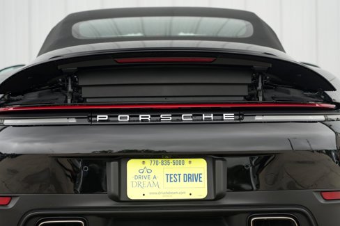 Used 2025 Porsche 911 Carrera image 10