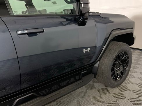New 2026 GMC Hummer EV SUV image 8