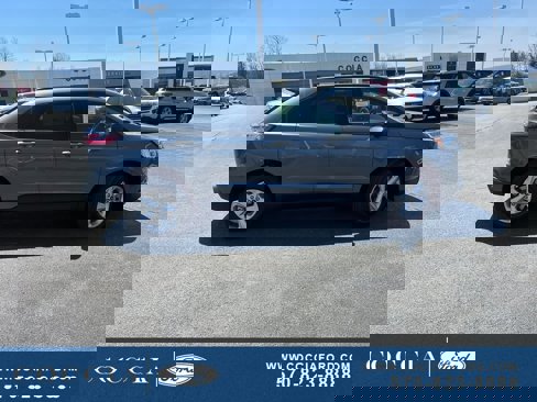 Used 2024 Ford Edge SE image 44