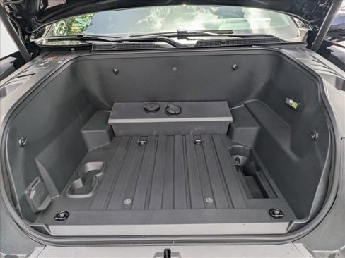 New 2026 Chevrolet Silverado EV LT image 15