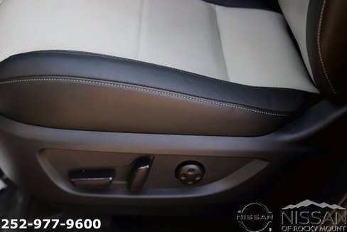 Used 2024 INFINITI QX55 Essential image 17