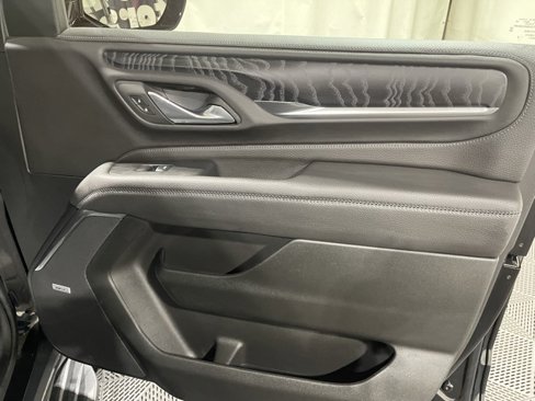 Used 2024 GMC Yukon Denali image 30
