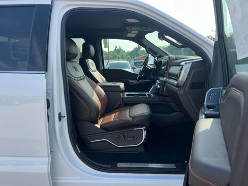 New 2025 Ford F250 King Ranch w/ Chrome Package image 24