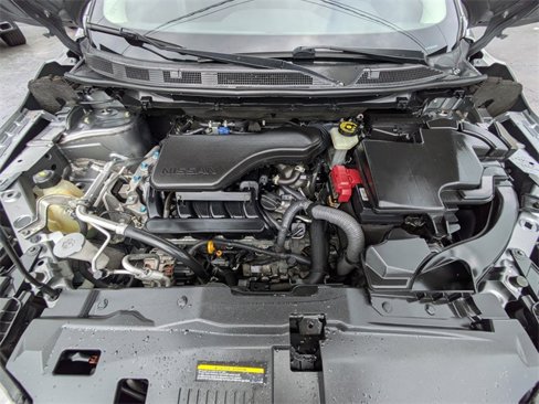 Used 2021 Nissan Rogue Sport S image 13