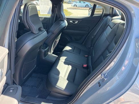 Used 2024 Volvo S60 T8 Core image 8