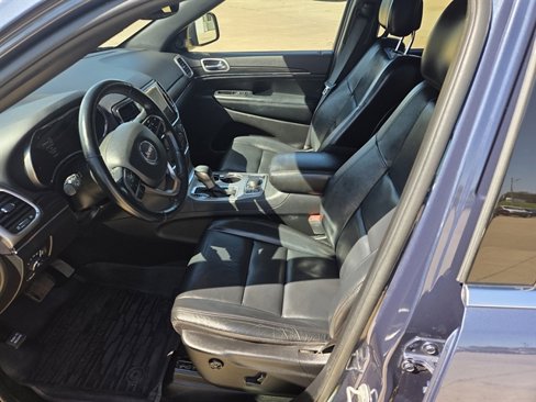 Used 2021 Jeep Grand Cherokee Limited w/ Sun & Sound Group image 5