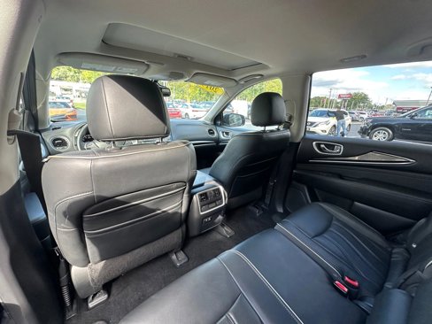 Used 2019 INFINITI QX60 Luxe w/ Essential Package image 27