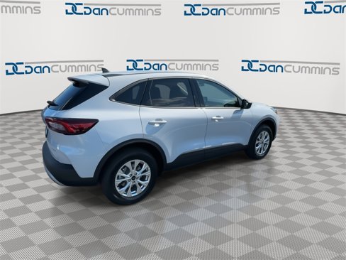 New 2026 Ford Escape Active w/ Cold Weather Package image 8