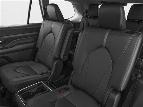 New 2026 Toyota Grand Highlander AWD image 9