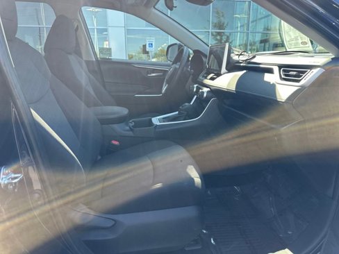 Certified 2025 Toyota RAV4 XLE image 17