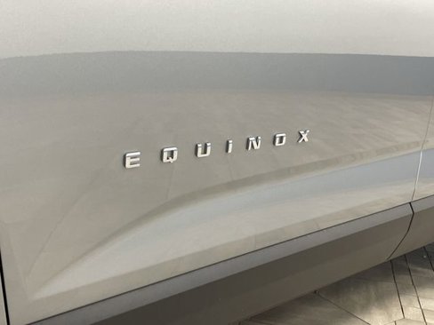 New 2026 Chevrolet Equinox LT w/ Convenience Package II image 36
