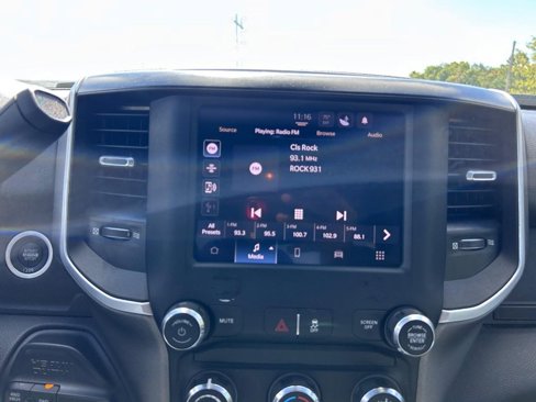 Used 2024 RAM 2500 Big Horn image 12