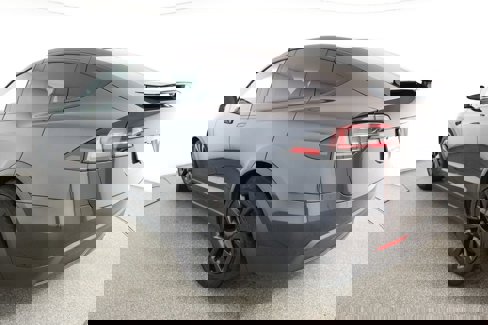Used 2024 Tesla Model X image 6
