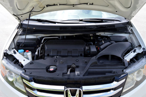 Used 2016 Honda Odyssey SE image 17