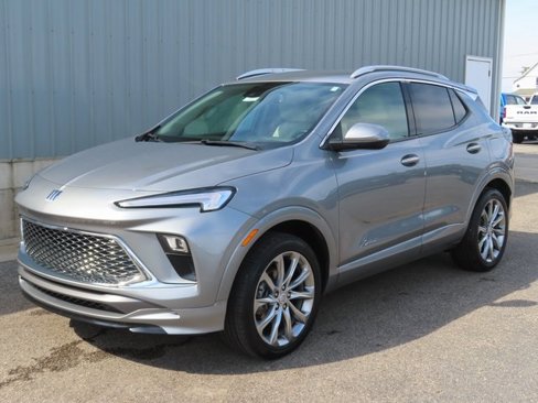 Used 2024 Buick Encore GX Avenir w/ Avenir Convenience Package image 6