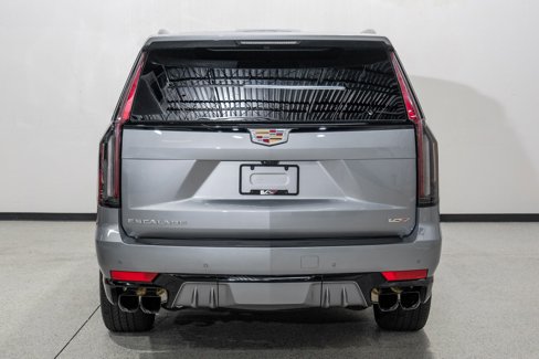 Used 2023 Cadillac Escalade V image 7