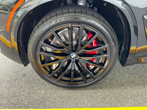 New 2026 BMW X5 M60i image 27