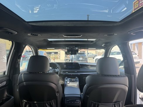 Used 2024 Hyundai Palisade Calligraphy image 14