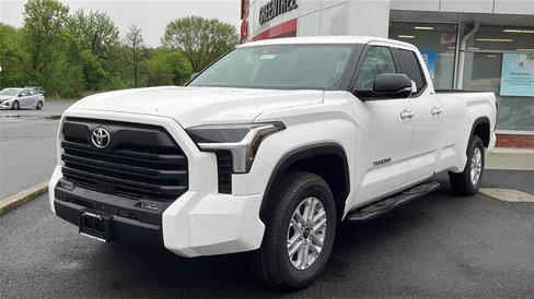New 2025 Toyota Tundra SR5 image 3