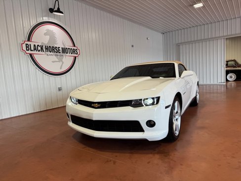 Used 2015 Chevrolet Camaro LT w/ RS Package image 5