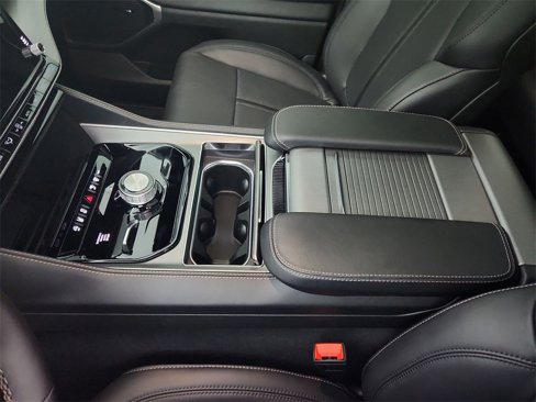 New 2025 Jeep Wagoneer L Series II w/ Premium Group I image 30