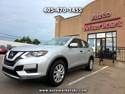 Used 2018 Nissan Rogue S image 1