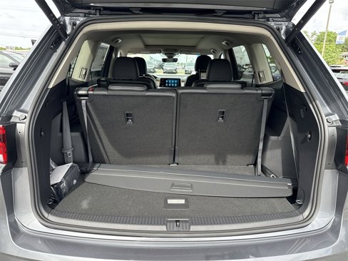 New 2025 Volkswagen Atlas SE image 48